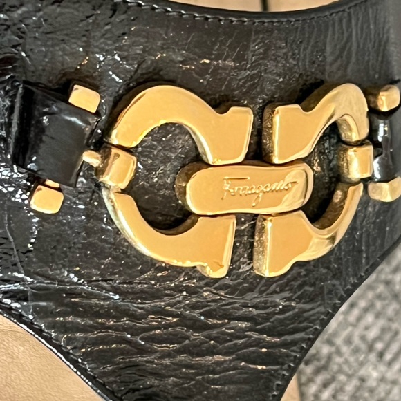 Salvatore Ferragamo black platinum leather sandals - Picture 10 of 11